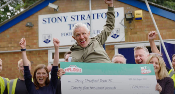 Papa John's £100k giveaway Jimmy Bullard