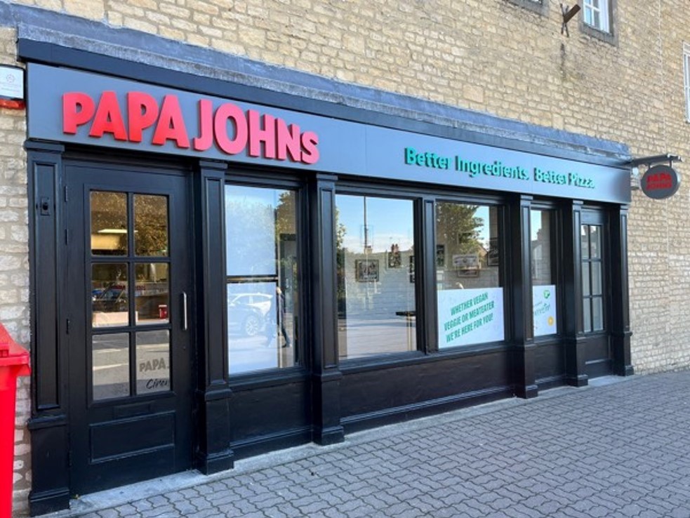 Gloucestershire town Cirencester gets a taste of Papa John's