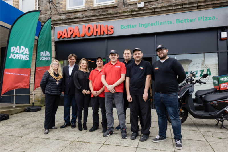 Sun, sea and surf as Papa John's open first Cornwall location 